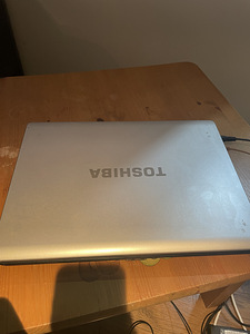 Sülearvuti toshiba, ei tööta monitor (1 foto / 2)