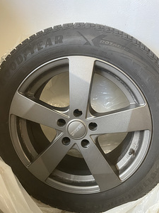 Диски Dezent + резина Good Year 225/55 R17 (4 фото из 8)