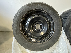 Citroen 16 + Kumho IZen 205/60 r16 (2 foto / 4)