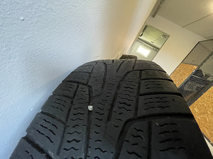 Citroen 16 + Kumho IZen 205/60 r16 (3 foto / 4)
