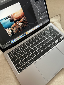 MacBook Pro 13’3” M1 512GB (3 foto / 4)