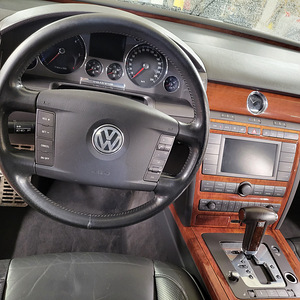 VW phaeton 3.0tdi (10 foto / 14)