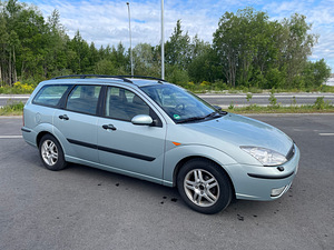 Ford Focus Turnier (4 фото из 11)