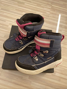 Tommy Hilfiger talvesaapad, 29 (3 foto / 3)