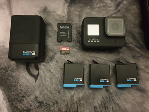GoPro 8 Hero black paljude lisadega (2 foto / 7)