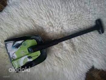 Лопата и щетка для снега в машину (фото #1)