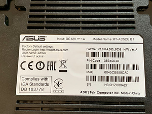 Asus router wifi 2,4 / 5 Ghz (4 foto / 4)