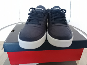 Кроссовки Reebok (1 фото из 4)