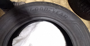 Rehvid 4 tk. GOODYEAR 235 / 65 / 18 suvised (4 foto / 5)