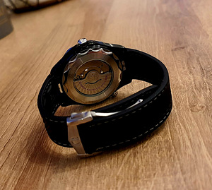 Uued meeste käekellad Omega Seamaster (3 foto / 3)