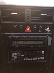 Mercedes w202 c200 kompressor (13 foto / 15)