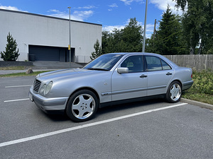Mercedes Benz w210 (6 foto / 13)