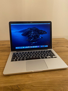 Macbook pro late 2015 Retina 8GB/128GB (1 foto / 5)