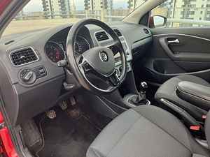 Volkswagen Polo Highline 1.2 66kW (6 foto / 9)