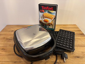 Võileivagrill vahetatavate plaatidega Tefal Snack Time (2 foto / 3)