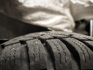 R14 шины на стальных дисках 4шт 175 / 65 Hankook (2 фото из 4)