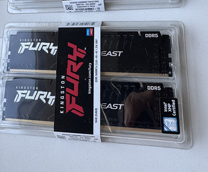 16GB Kingston Fury Beast DDR5 RAM (2x8GB) (1 foto / 1)