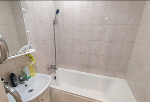 Kangelaste prospekt 51, Pähklimäe, Narva, Ida-Virumaa (10 foto / 12)