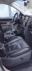 Продам Chrysler Grand Voyager (8 фото из 13)