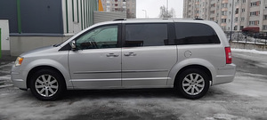 Chrysler Grand Voyager (7 foto / 15)