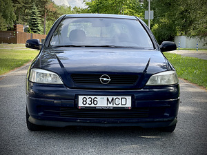 Opel Astra 1.6 55kW (2 foto / 12)