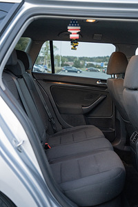 Volkswagen golf MK6 универсал (10 фото из 12)