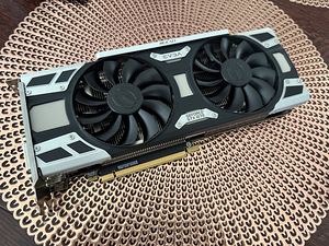 EVGA GTX 1070 (1 фото из 1)