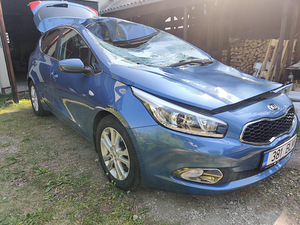 Kia Ceed 1.6 99kW 2014a AVARIILINE (9 foto / 13)