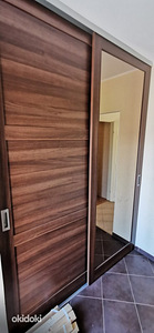 Раздвижные двери (2 фото из 3)