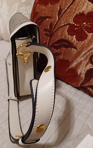 Сумка GUCCI (4 фото из 6)