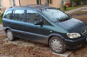 OPEL ZAFIRA (1 foto / 5)
