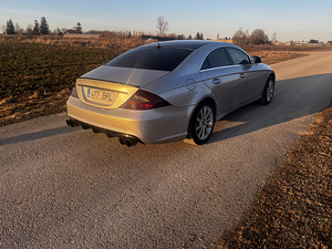 Мерседес-Бенц CLS 350 200квт (3 фото из 8)