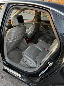 Audi A8 4.2TDI Quattro 240kw (8 foto / 9)
