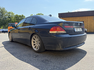BMW 730d (6 фото из 8)