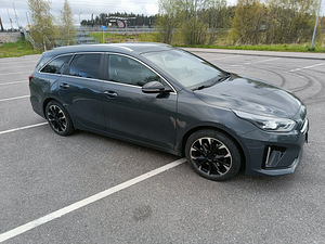 Kia Ceed Sportswagon GT-Line (2 foto / 13)