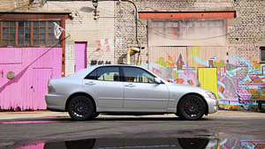 Lexus IS200 (8 фото из 15)
