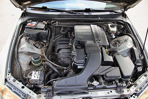 Lexus IS200 (12 фото из 15)