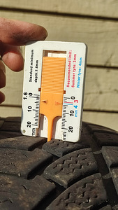 225/40R18 Sunfull SF-982 Lamellrehvid (2 foto / 4)