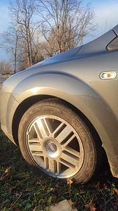 2004 Ford Focus Ghia 1.6TDCi käigukasti rikkega (9 foto / 15)
