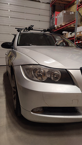 Передние фары BMW E90 E91 до рестайлинга (2 фото из 9)