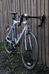 Maanteeratas Team 200 L raam (1 foto / 8)