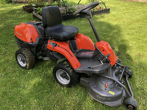 Husqvarna r112c raider murutraktor (2 foto / 6)