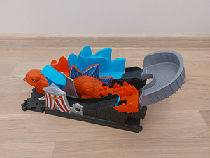 Hot Wheels City Dino Roller Coaster Attack GBF93 (2 foto / 3)