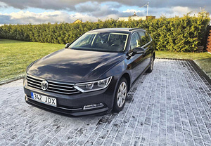 Volkswagen Passat Comfortline 2.0 TDI 110 kW (1 foto / 15)