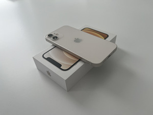 Apple iPhone 12 Mini 64 GB (2 foto / 5)