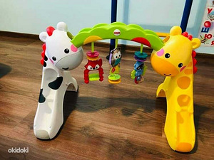 Fisher Price'i mängukeskus mängukeskus (2 foto / 3)