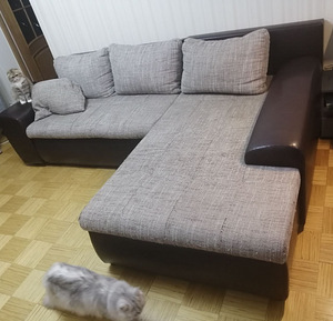 Угловой диван (6 фото из 10)