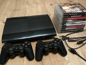 Sony playstation 3 super slim 500gb ps3 (1 foto / 3)