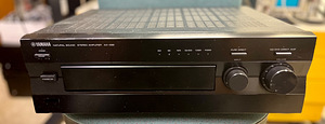 Стереоусилитель yamaha AX-496 (2 фото из 7)