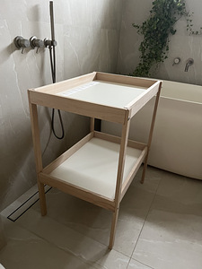 Ikea mähkimislaud + 2 mähkimisalust (4 foto / 4)